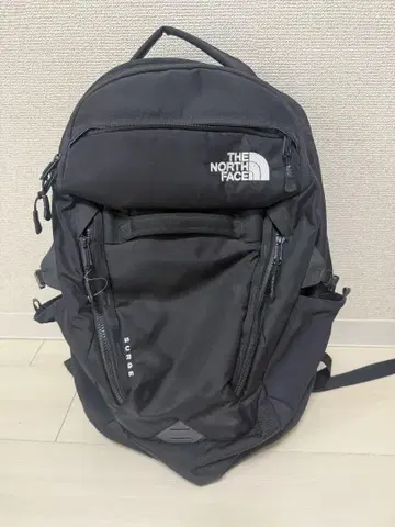 THE NORTH FACE 블랙 백팩
