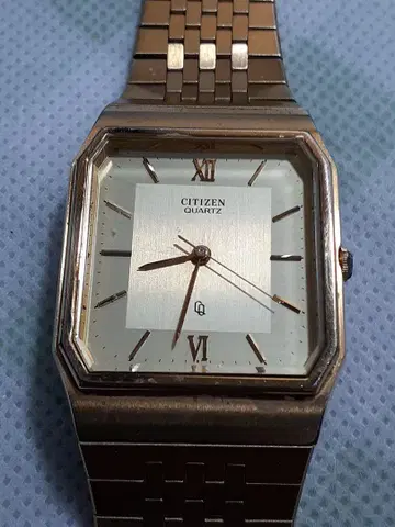 CITIZEN 쿼츠 손목시계 골드