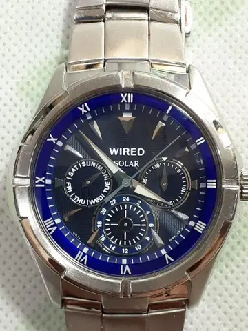 WIRED 솔라 손목시계