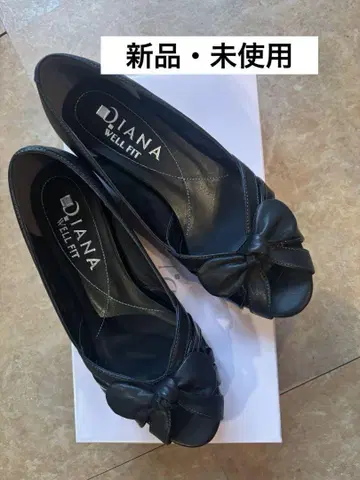 DIANA 블랙 플랫슈즈