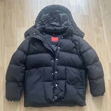 yeti 다운 재킷
