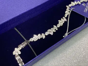 Swarovski 꽃 모티브 팔찌