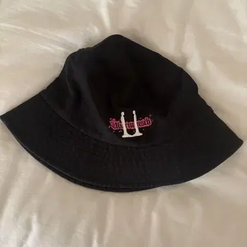 g-dragon 버킷햇 블랙 로고 자수