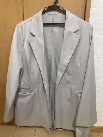 쥬멜로 오버 테일러드 자켓 아이보리