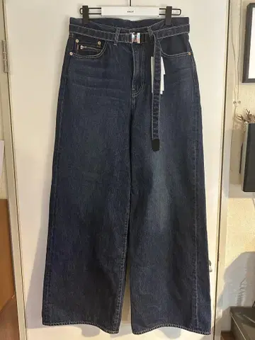 Sacai [택 포함 미사용] 와이드 데님 팬츠