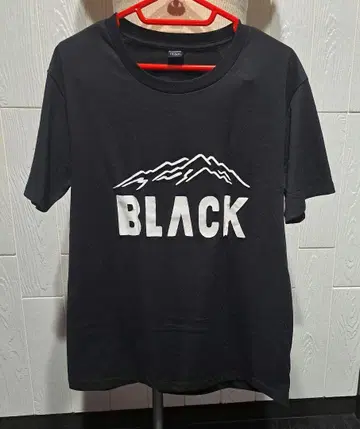 BLACK BRICK 블랙 브릭 티셔츠