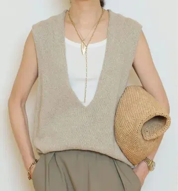 Lily Linen V넥 베스트