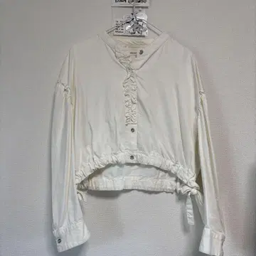 MOUSSY DENIM FRILLED 블라우스