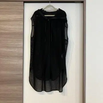 [새상품급] chignon 슬리브리스 후디 상의