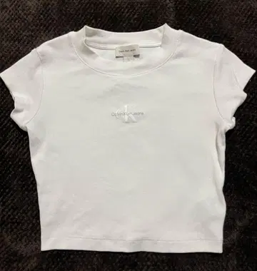 Calvin Klein 모노그램 로고 베이비 티셔츠 S