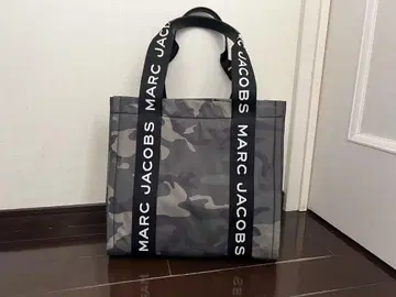 MARC JACOBS 카모플라쥬 토트백 1SZ 카모플라쥬
