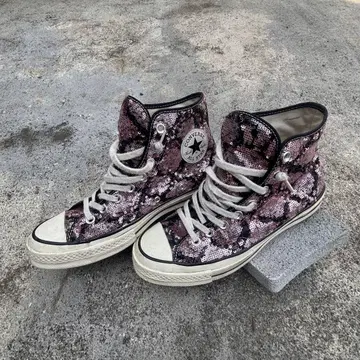 CONVERSE 'Chuck Taylor' 스팽글