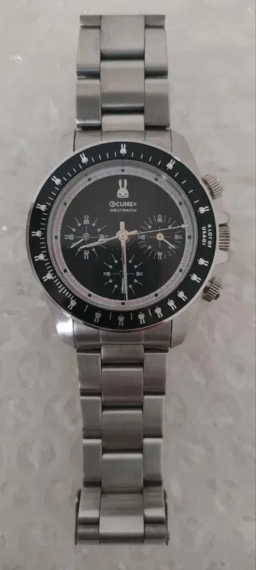 CUNE 손목시계 개수 한정판