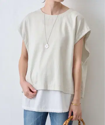 [ 24SS 컨디션 최상 ] BEARDSLEY 숏 베스트 아이보리