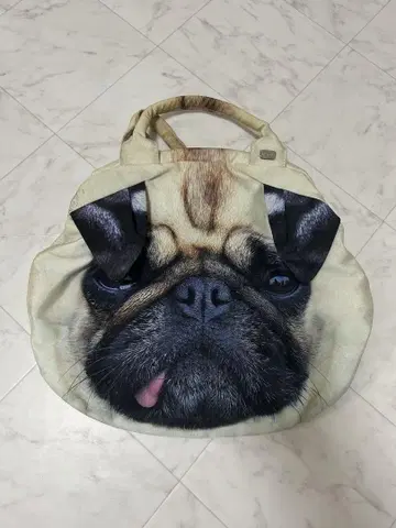 ginger 퍼그 얼굴 토트백