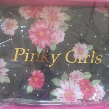 Pinky Girls 꽃무늬 유카타 & 일본 나막신