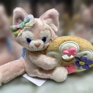 디즈니씨 더피&프렌즈 리나벨 봉제인형 배지