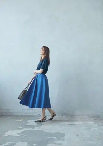 theory luxe 띠어리 럭스 입체 플리츠 스커트 로얄 블루
