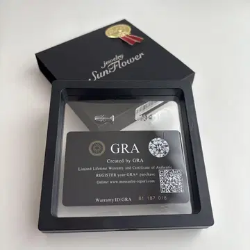 모이사나이트 0.5캐럿 귀걸이
