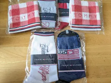 TOMMY HILFIGER 체크 무늬 삭스 손수건 세트