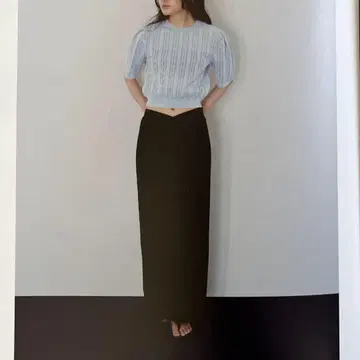 meer. FRONT GATHER TIGHT SKIRT 블랙