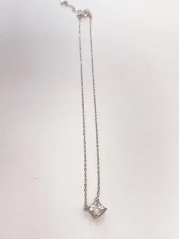 [ Swarovski ] 스퀘어 목걸이