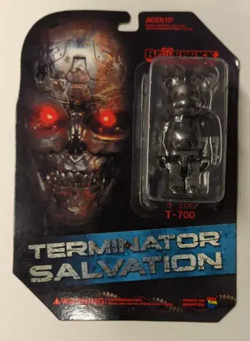 MEDICOMTOY 베어브릭 T-700