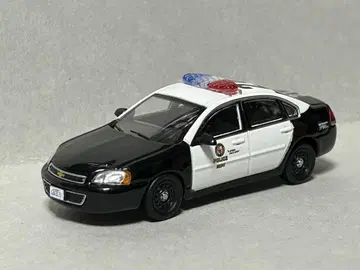 596 모델 1/64 LAPD 쉐보레 임팔라 미니카