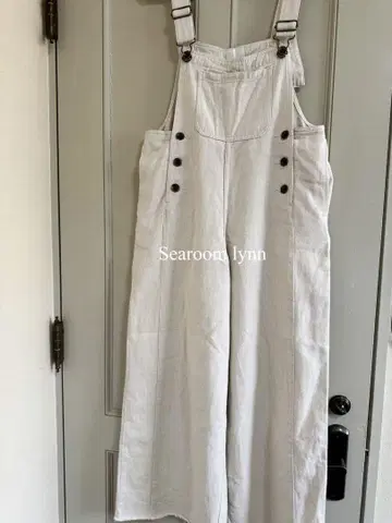 Searoom lynn 화이트 멜빵바지