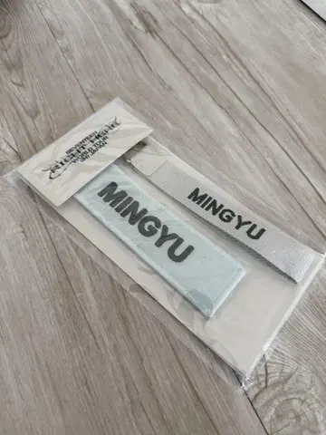 SEVENTEEN 민규 와펜 스트랩
