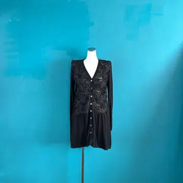 1232 ANVALIDES 블랙 예쁜 플라워 레이스 긴팔 가디건