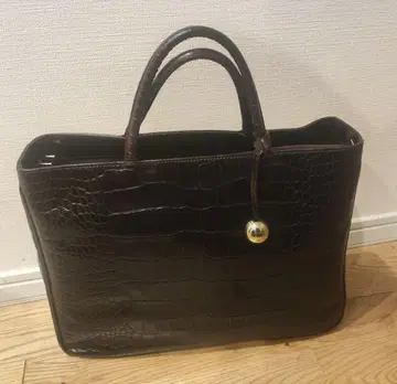 훌라 FURLA 토트백 악어 엠보싱 에나멜 가죽 다크 브라운