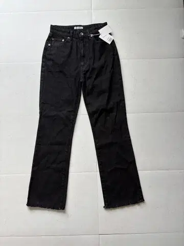 natural couture 블랙 스트레이트 데님