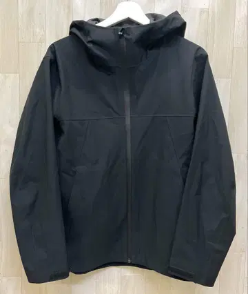 UNIQLO 유니클로 블록테크 파카 (3D 컷) 블랙 S 남성용