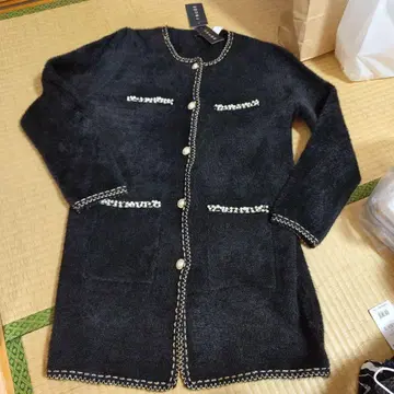 펄 장식 블랙 긴팔 가디건