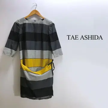 2408 TAE ASHIDA 타에 아시다 랜덤 보더 변형 원피스