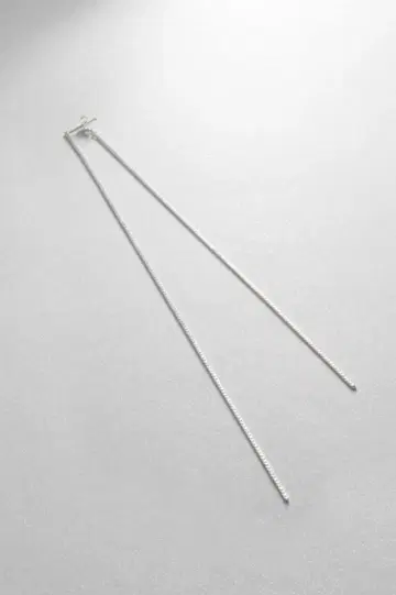 코코슈닉 온키치 롱 체인 귀걸이