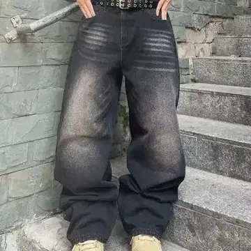다크 그레이 와이드 팬츠 페이드 가공