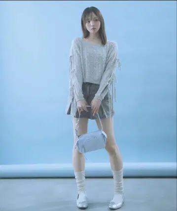 [ _chunpi ] 소매 3단 리본 시어 라메 니트