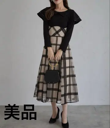 [새상품급] 토코 클로젯 빅 카라 백 레이스업 도킹 원피스