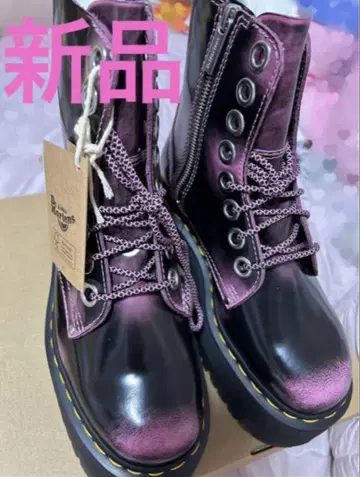 Dr. Martens 발렌타인 한정판 퐁당 핑크