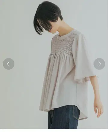 KELEN 스모크 핸드 스티치 플레어 실루엣 블라우스 Lea