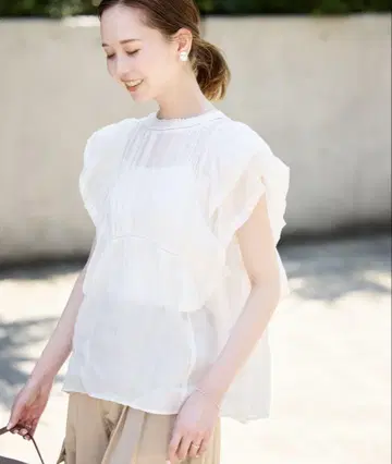 SLOBE IENA 라미 프릴 핀턱 블라우스