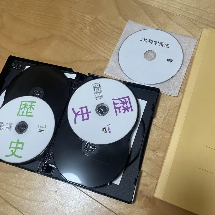 4번째 상품 이미지