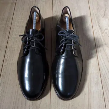 A.P.C. 플레인토 블랙