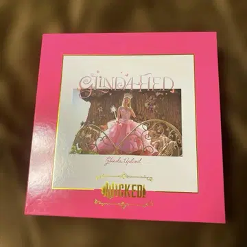 미사용 새상품 3COINS x 뮤지컬 [ WICKED ] 콜라보 티셔츠