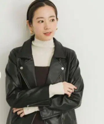 어반 리서치 블랙 가죽 라이더 자켓