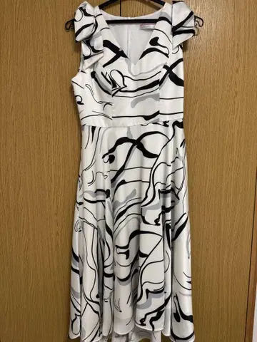 GINZA COUTURE 플레어 드레스