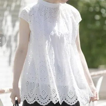 써니 라벨 프렌치 컷워크 레이스 블라우스 화이트 어반 리서치