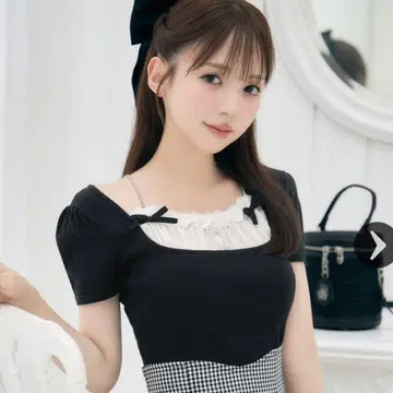 미셸 마카롱 레이스 리본 상의